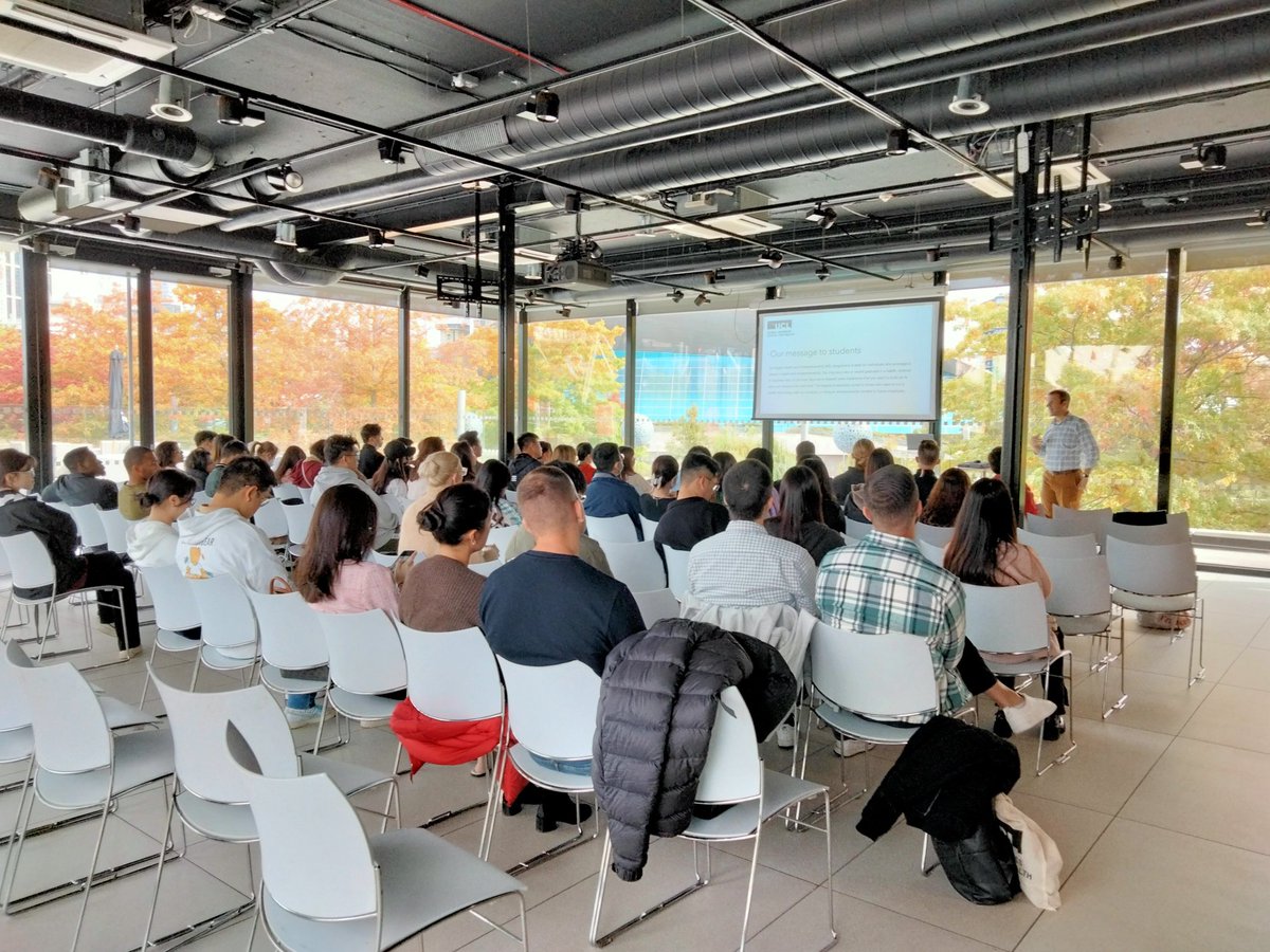 ucl_GBSH's tweet photo. We're kicking off welcome week day 2 with the MSc Digital Health and Entrepreneurship induction talk right from the heart of the Queen Elizabeth Olympic Park! https://t.co/E6YK9DKoWq