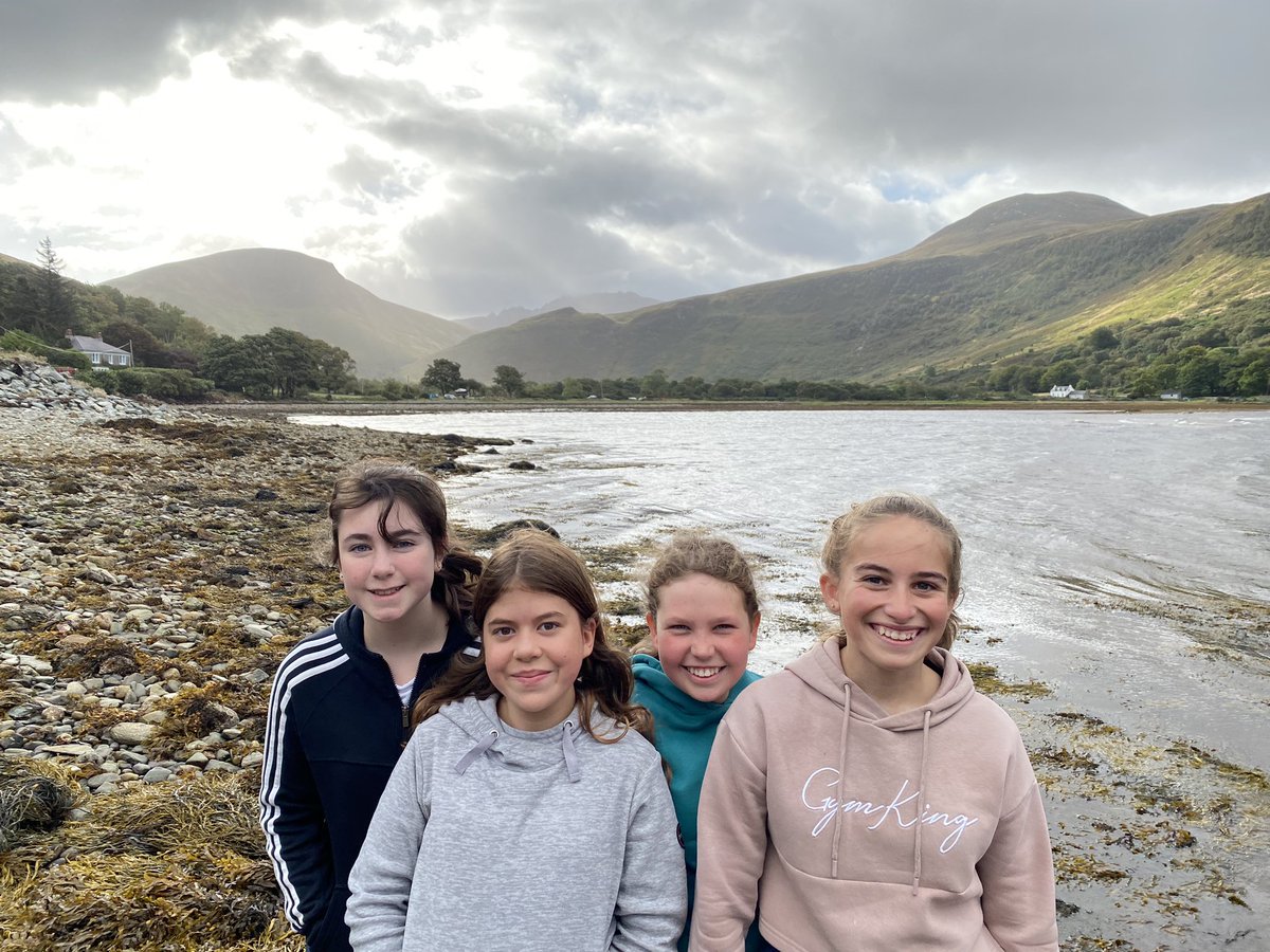 Gosforth East Middle tweet media