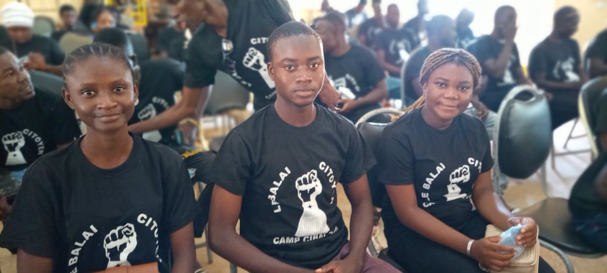 BurkinaDjigui's tweet photo. Les 24 et 25 Septembre,une délégation de #Burkina_Djigui a participé au #camp_cibal organisé par le mouvement #Le_Balai_Citoyen en partenariat avec #FNUD (Fond des Nations-Unies pour la Démocratie) à l'#ENEP de #Lombila.
#Burkina_Djigui
#Balai_Citoyen
#FNUD https://t.co/rki5FomaYV