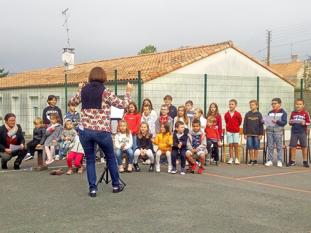 L’école Saint Louis de Saint Hilaire des Loges a inauguré ses nouveaux locaux et fêté son anniversaire samedi dernier. Retour sur 150 ans d'histoire > bit.ly/3raJ4d7 #ec85 #vendée #inauguration