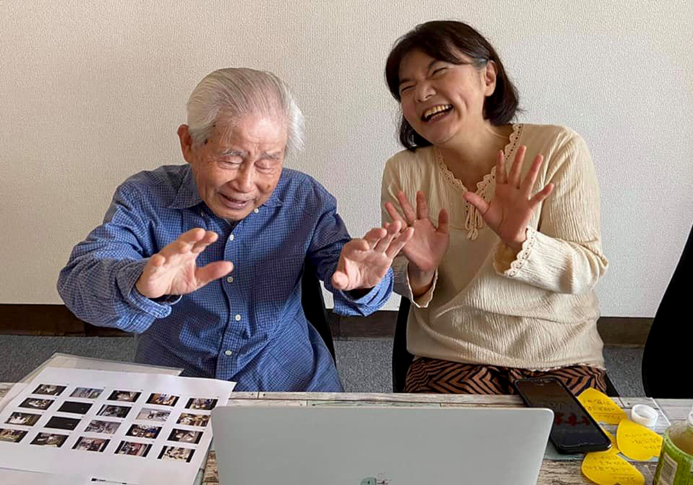 bokemasukara2's tweet photo. ✿ぼけますから、
　よろしくお願いします。
〜おかえり お母さん〜✿

岐阜近辺の皆さまに朗報！ˎˊ- 

関シネックスマーゴにて
11/18(金)～12/1(木)に上映決定！
https://t.co/gv2BbbqXim

信友監督の近況はFacebookで更新中！🌼
https://t.co/FLa5bl0DkF https://t.co/fGtIqlaq2x