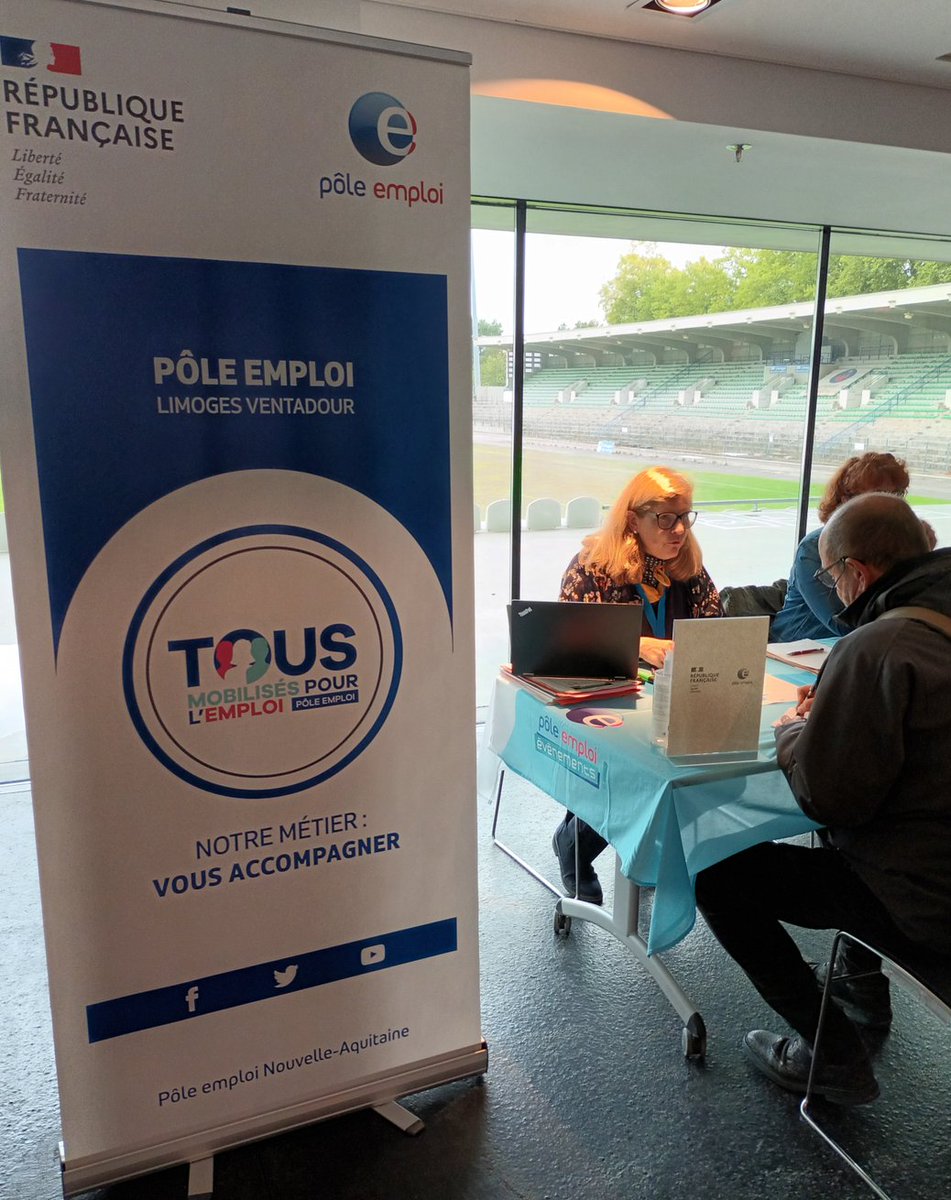 FTravail_NA's tweet photo. #restart2022 | Les partenaires de la #création d'#entreprise réunis au forum de #Limoges par les équipes de @PEventadour 👍 : conseils, échanges, accompagnements, financements pour les porteurs de projets 😊 https://t.co/eTdt4jhCB6