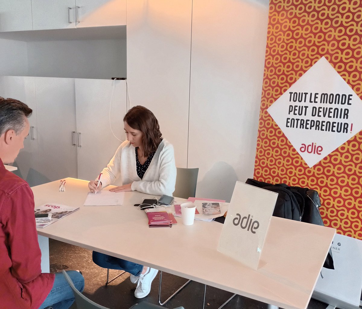 FTravail_NA's tweet photo. #restart2022 | Les partenaires de la #création d'#entreprise réunis au forum de #Limoges par les équipes de @PEventadour 👍 : conseils, échanges, accompagnements, financements pour les porteurs de projets 😊 https://t.co/eTdt4jhCB6