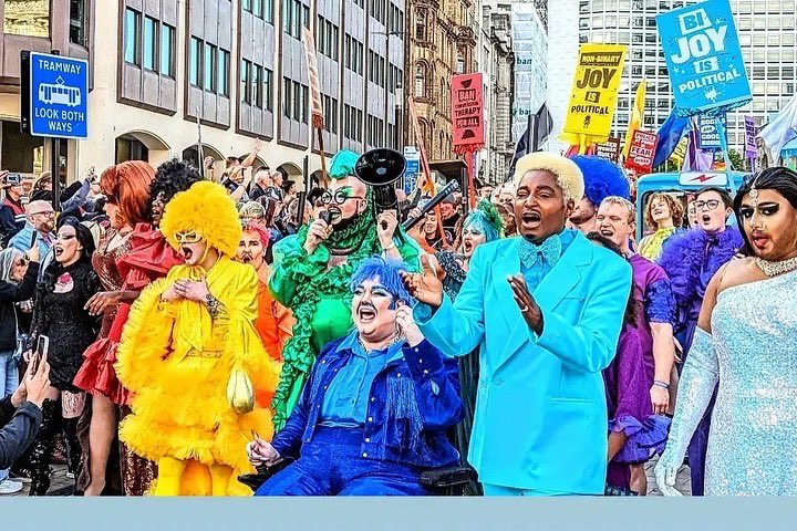 Don1birmingham's tweet photo. Huge love &amp; thanks @BirminghamPride &amp; @FattButcher for making me part of the best Pride Parade ever!!! + extra love to @KerfuffleStudio for my super blue suit!!! Seriously #proudbab 🏳️‍🌈💛🧡💚❤️💜💙🤎🖤🏳️‍⚧️ #dragking #dragkings #birminghampride #prideparade #don1 #donone #brumpride https://t.co/Gv0IEtDVH0
