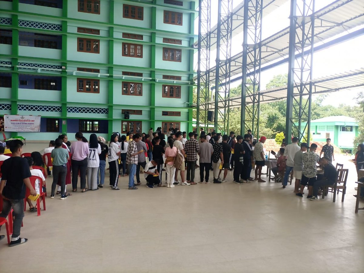 NSS_2_DBCM's tweet photo. Blood donation camp was held on 10th https://t.co/ryOh7ej9t5 DBC Maram and donated 74 units of blood by the NSS volunteers, staff and students @nss_rdguwahati https://t.co/RFVonIhTBa