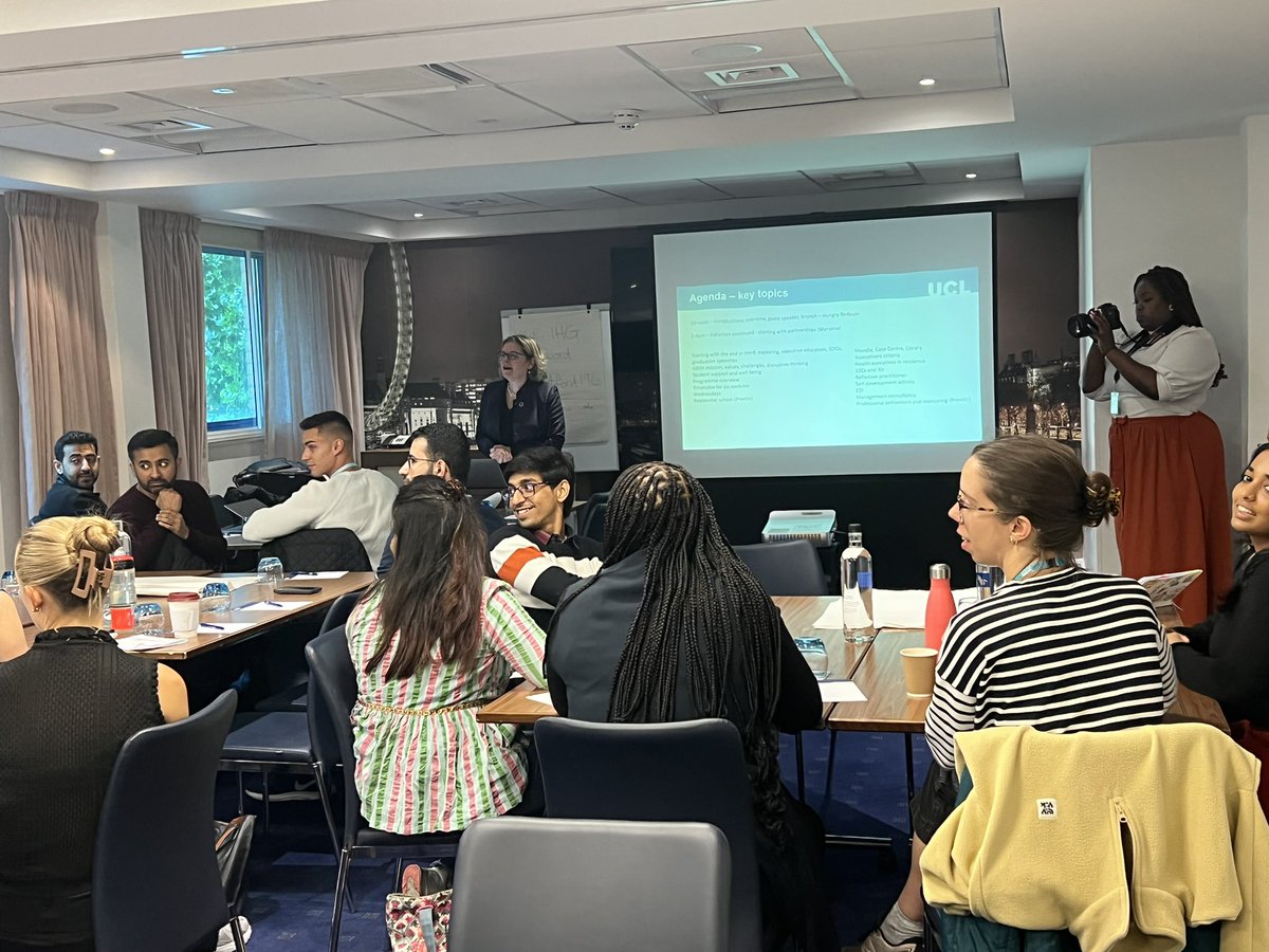 Alvi_Sadaf's tweet photo. Kicking off the @ucl_GBSH MBA Health induction session with a great bunch of creative and enthusiastic group!@ucl @UCLEast #mba https://t.co/Y4b8aD8h5B