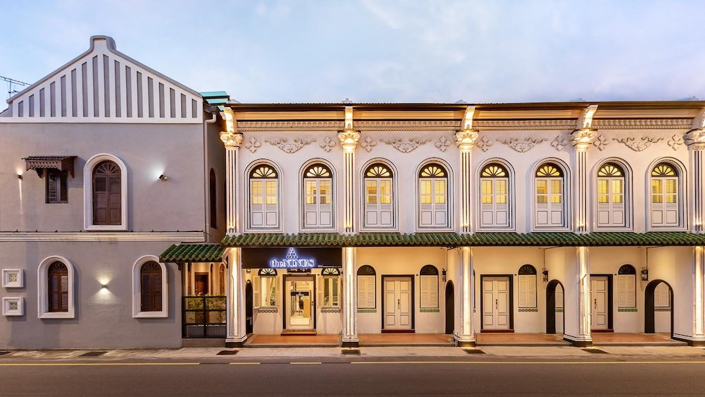 staycationig's tweet photo. 📍 The Nines Hotel Melaka.

Butik hotel yang menarik dekat Melaka. Parking, wifi disediakan percuma. Senang. Hotel ni pun dekat Pusat Bandar Melaka, mudah sangat korang nak jalan-jalan cari makan. Paling best, rate dia mampu milik. Serendah RM136 jerr semalam. On tak on?. https://t.co/6NP2gVYO8L