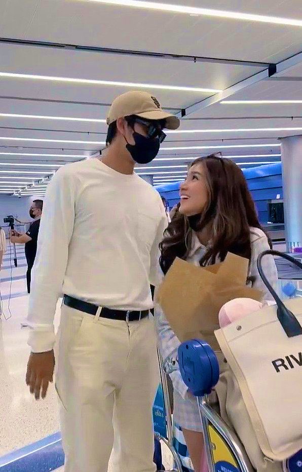 BondelleEnjoyer's tweet photo. #DonBelle, each other’s baby HAHAHA the big baby @donnypangilinan and his smol bean @bellemariano02 😆🫰🏼love you! 

#DonnyPangilinan l #BelleMariano https://t.co/NGKdLbpsy6