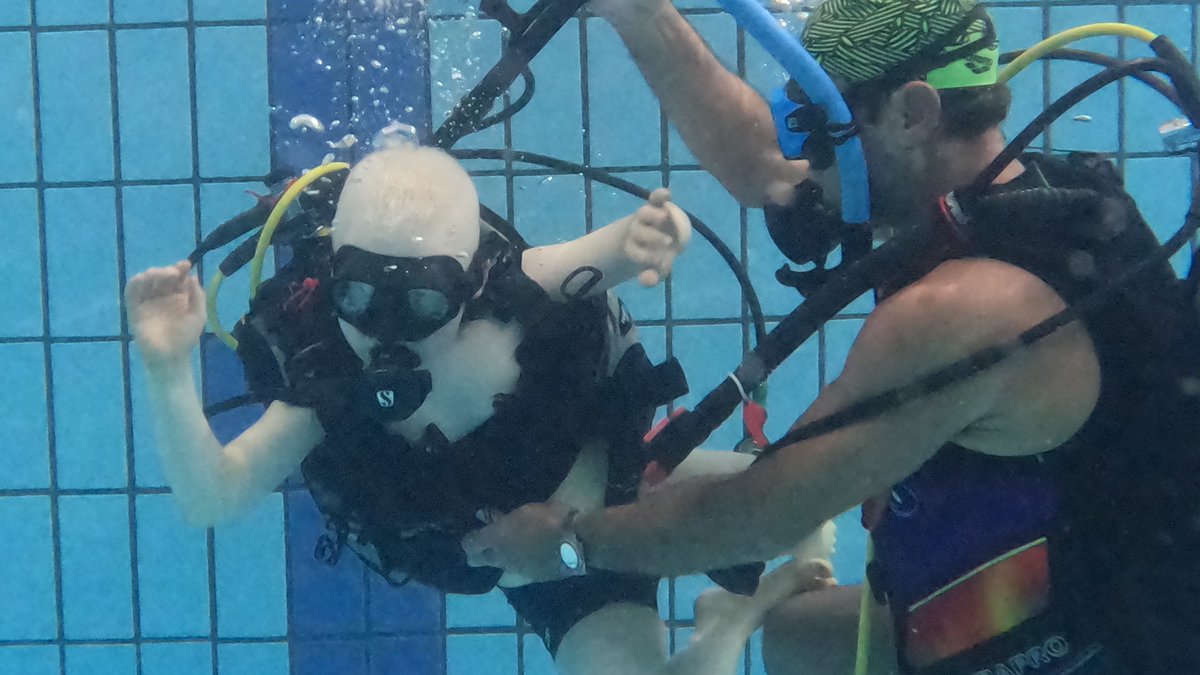 NRDCITA's tweet photo. #NRDCITA and #HSAItalia #StrongerTogether without Barrier 🤿🎖️
NRDC-ITA Scuba Diving Club together with HSA Italia hosted a scuba diving event with our community disabled. Special guests: Lt Col 🇮🇹🪖🎖️Gianfranco Paglia, and 🇮🇹⚓️🎖️Emanuele Valenza
#NATO #zerobarriere #nobarriers https://t.co/vEMaQKFqI5