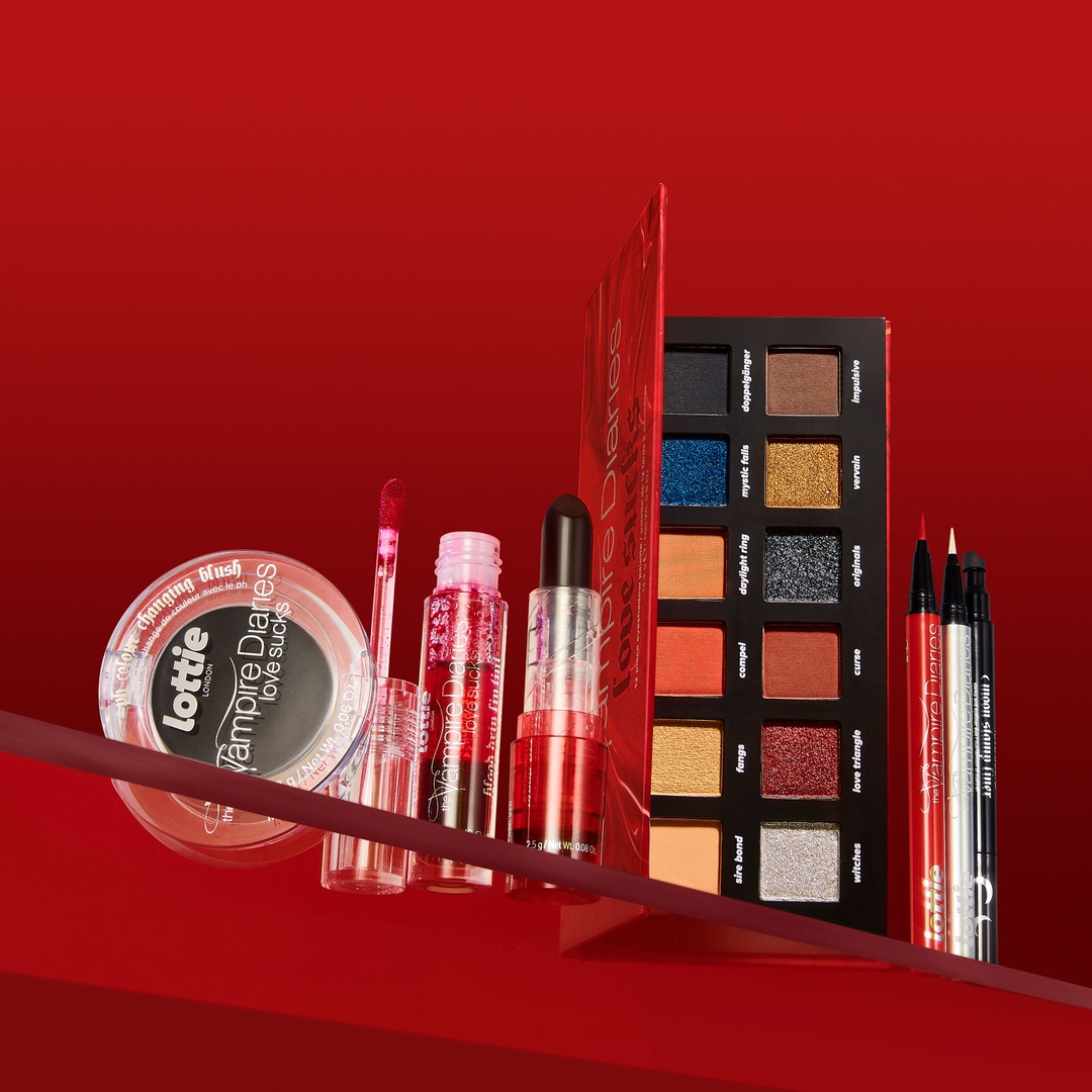 myLottieLondon's tweet photo. LOVE SUCKS 🩸 #LOTTIESQUAD so why not fall in love with the transformative shimmers and glosses, deep luxurious blacks and vibrant blood reds of #lottiexthevampirediaries

Available now on the lottie london app!

#lottielondon #newout https://t.co/UoO0WKvF0E