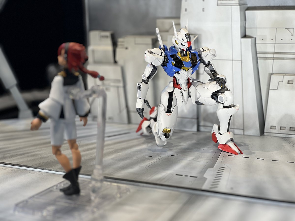 BON75631420's tweet photo. あと、秋葉原の魂ネイションズさんでは”水性の魔女”放映記念でガンダム展示が盛大にやってました✨
歴代プラモやトイ展示がメインですがガンダム 好きさんは楽しめるかも💕

#魂ネイションズ
#tamashii_nations
#ガンダム https://t.co/NqlQktyhSB