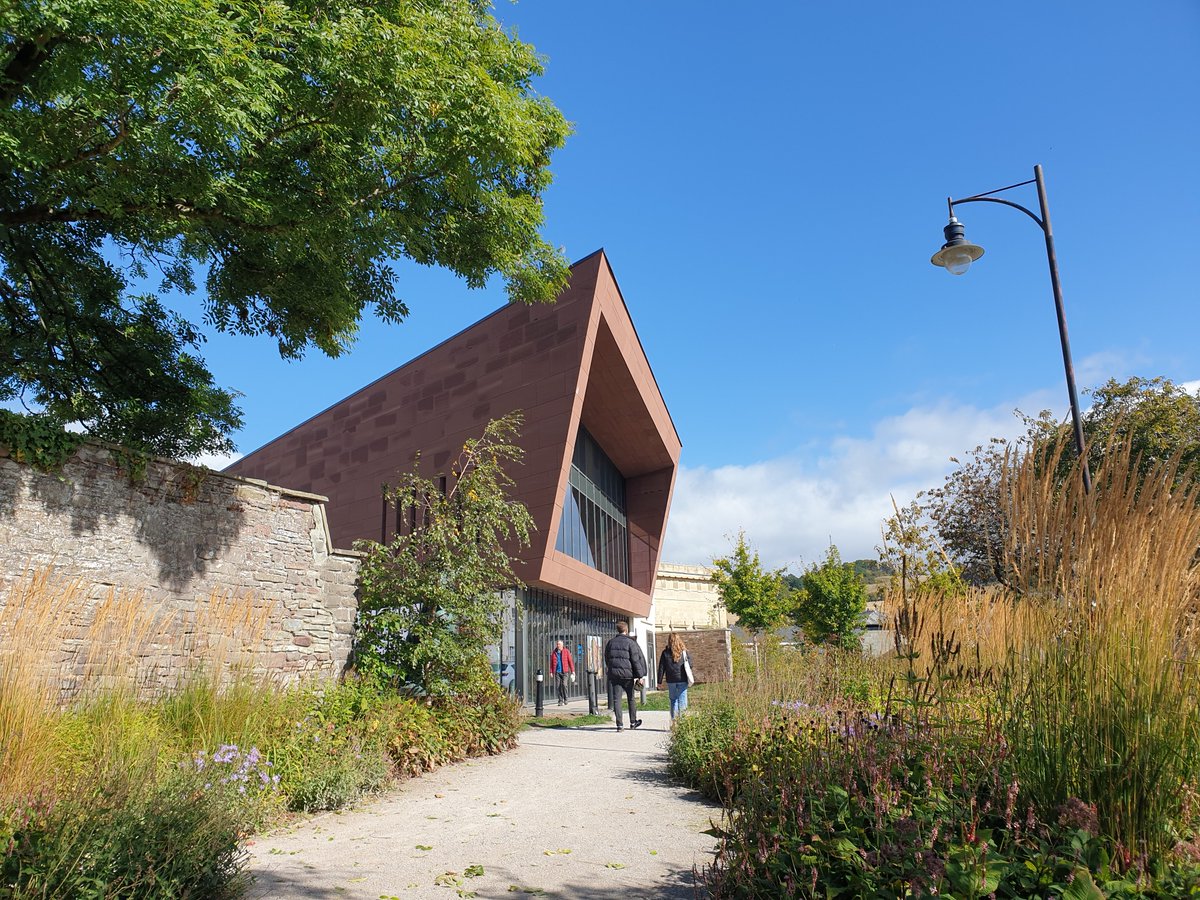 Combining the library, with the town Museum and an Art Gallery, set in beautiful grounds, designed by our very own Rich Brothers, of TV gardening fame, this location in the town centre is well worth a visit. 
#Brecon #RichBrothers #libraries #artgallery #wales #museum #architect