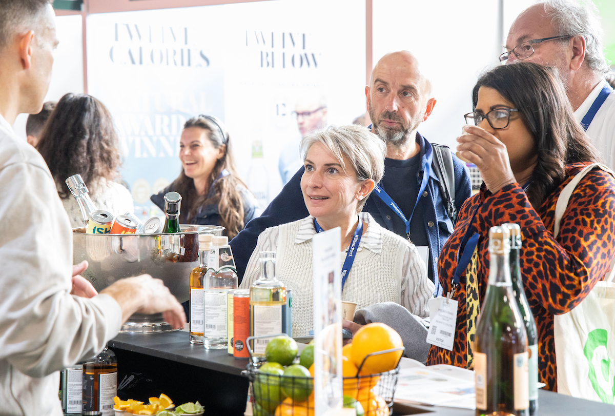 Low2NoBev's tweet photo. Day 2 of Low2NoBev Show is underway! #Low2NoBev
We've got great sessions coming up on The Workshop today and hundreds of exciting and delicious low and no alcohol drinks for you to discover and taste.
There's still time to register here: https://t.co/2ms2tJ90lj https://t.co/MAq1KB9x2c