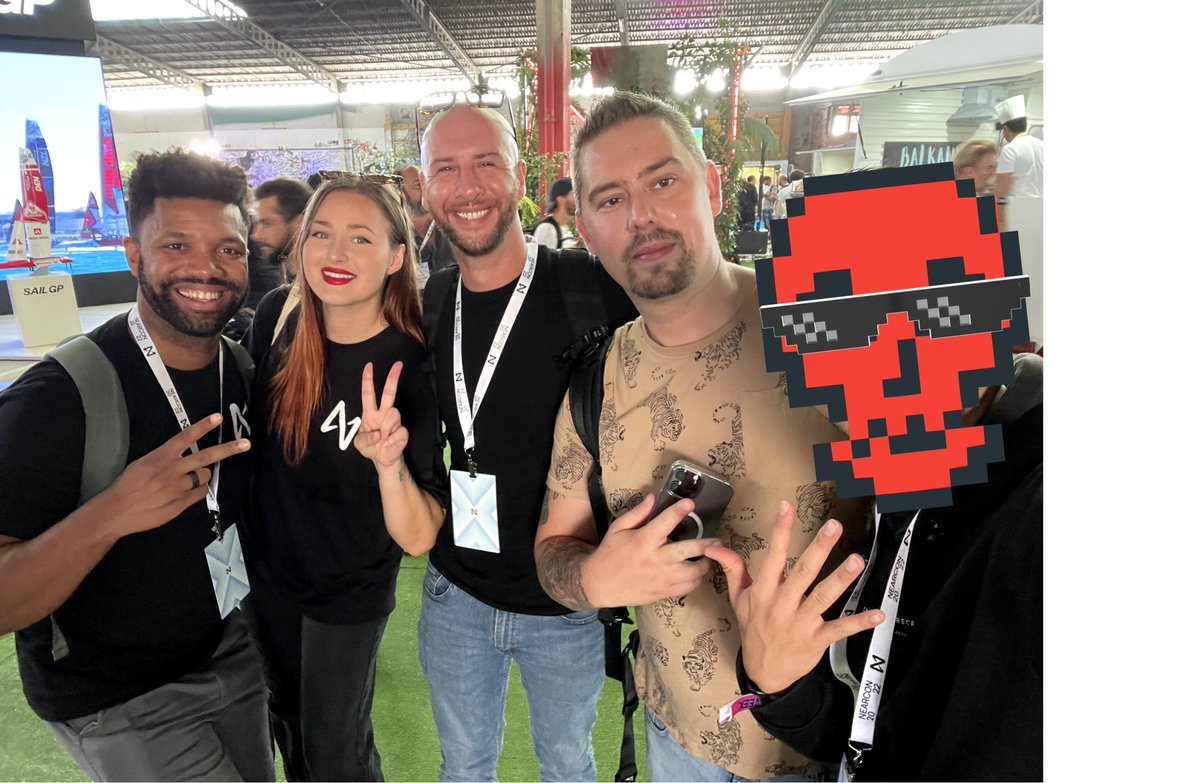 solanaxai's tweet photo. @satori_nft @ProofofMemories #NEARCON #ProofOfMemories with the team at @alignminttech and @Crypto_Skulls https://t.co/dzIopNgf9a