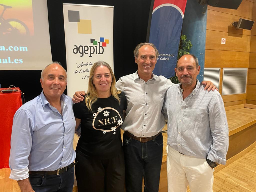 🚶‍♂️🍏​​ Ahir vespre, al saló d'actes de Palmanova, l'Agepib i l'ICE de l'Ajuntament de Calvià <a href="/ICECalvia/">ICE Calvià</a> es va organitzar la Jornada "Activitat física i saludable per a una població activa", impartida per el Dr. Antonio Casimiro.

🔝 Tot un èxit amb més de 60 inscrits!