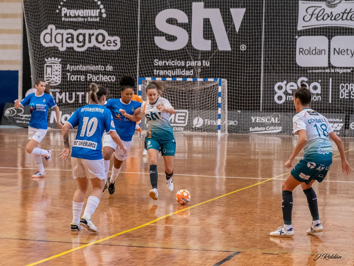 📺 Once partidos serán televisados en abierto y en exclusiva en la web de la <a href="/rfef/">RFEF</a>

⚽️ <a href="/InterMovistar/">Movistar Inter FS</a> 🆚 @RealBetisFS  

⚽️ <a href="/RiberaNavarraFS/">ATP Iluminación Ribera Navarra FS</a> 🆚 <a href="/NoiaFutbolSala/">Noia Portus Apostoli FS 🤍</a> 

⚽️ <a href="/AlziraFS/">Family Cash Alzira FS</a> 🆚 <a href="/FCBfutbolsala/">Barça Futbol Sala</a> 

⚽️ Toda la jornada de Primera Federación Femenina

ℹ️  bit.ly/1PartidosTV