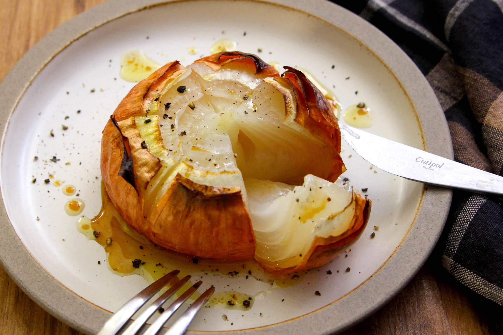 玉ねぎはこうすると、とろあま&香ばしく美味しい？！とっても美味しそうな「玉ねぎ」レシピ！