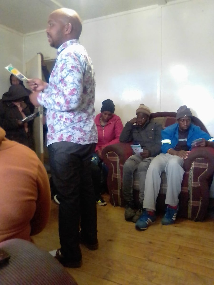 IS_FSC's tweet photo. English will follow.
Sibenomnye umhlangano  omhle noncomekayo nabasebenzi bakaThembalethu kumandi uchitha ixesha nabasebenzi bako Thembalethu.
We had an other amazing meeting with Thembalethu. It is always great to spend time with you and your employees.
#ISFSC #Thembalethu https://t.co/FQvMD31ujg