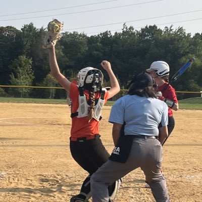 #NewProfilePic My Babygirl doing what she loves!🥎❤️🥎Been killing at SS &amp; CF this fall too!!!