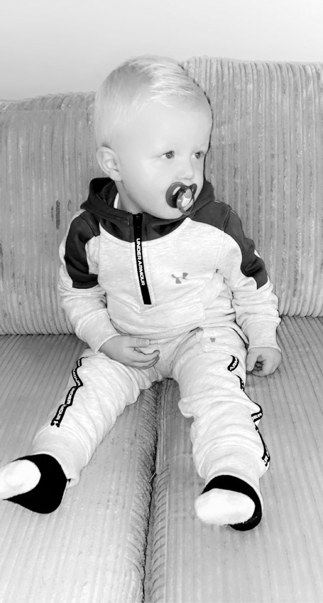 Soph_Bancroft's tweet photo. How is he mine 😍😍😍 #FreshTrim #Newtracksuit #Son #Perfect 💙💙💙 https://t.co/OcVXiaLNew