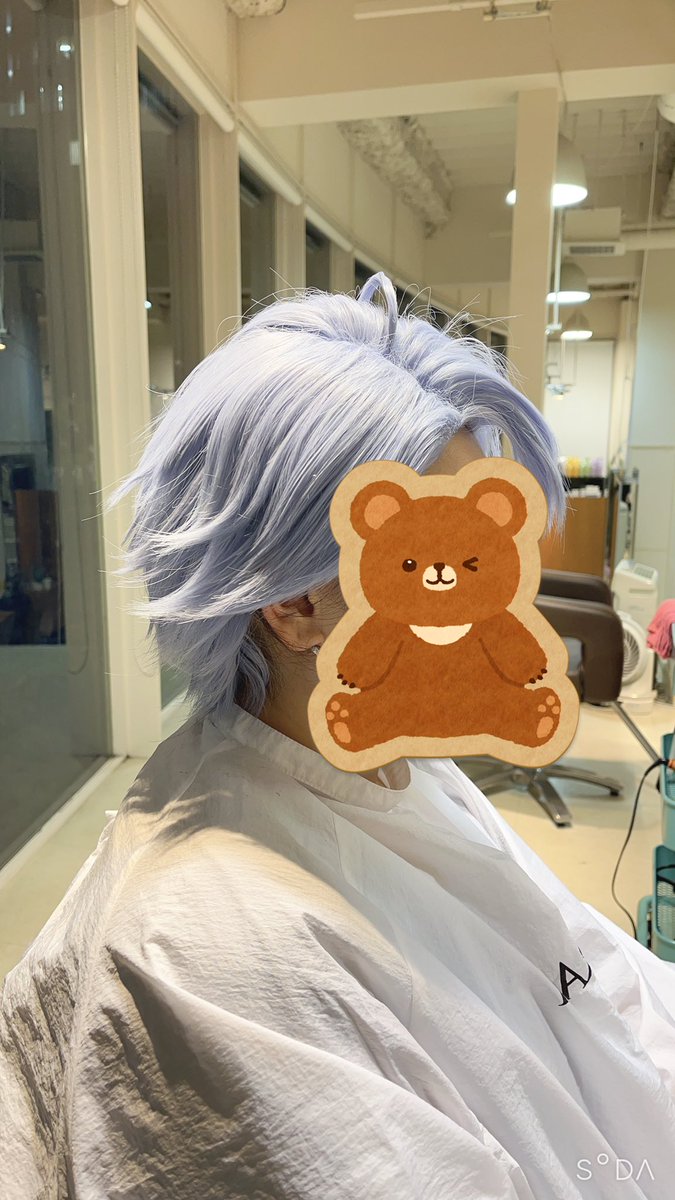azuazureirei24's tweet photo. Dハロ用のアズールのウィッグできたー💕😆去年自分でウィッグ作って大失敗したから今年はヘアサロンSUPRAM 【スープラム】さんにお願いしたよ!アズールの髪の再現度が高くて感動した🥹
本当にありがとうございました😭
#ツイステ #SUPRAM https://t.co/3aO3qiM7DP