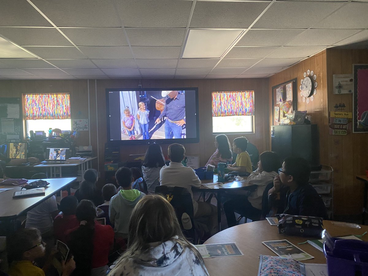 What a great day to learn about horses with James O’Brien and his daughters! 5th graders had so much fun. Thanks,  <a href="/TexasFarmBureau/">Texas Farm Bureau</a> #FarmFromSchool <a href="/McNeilles/">McNeill Elementary</a> <a href="/jill_harrell/">Jill Harrell</a>