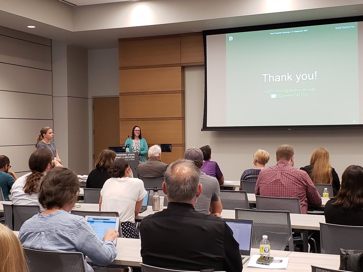A birds-eye-view of Caitlin Birch's session on web archiving. 👏👏👏
<a href="/preserCAITion/">Caitlin Birch</a> #bpe2022