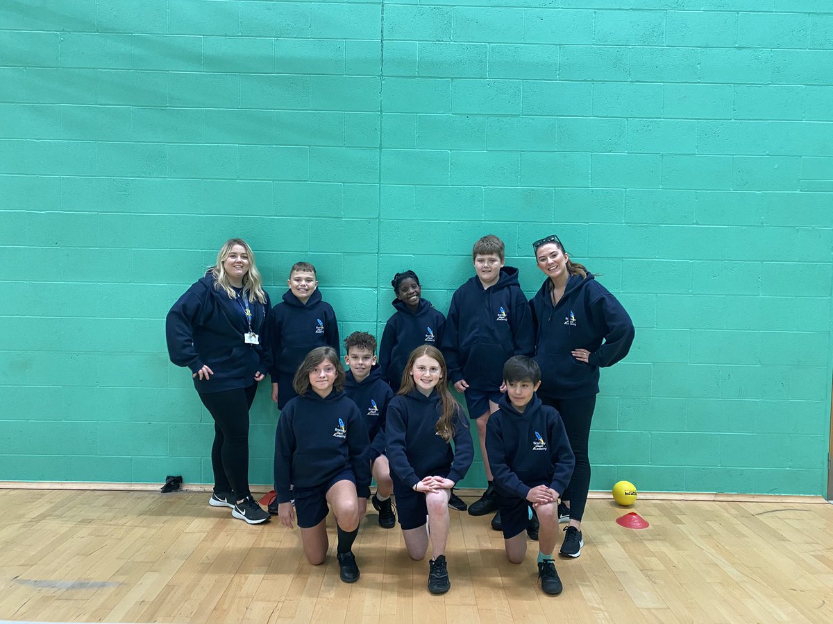 Missjam2019's tweet photo. Ready for dodgeball!!  🏐🎉@LeedsWestWay @bramley_park @MissKLMarr https://t.co/df7K0iwdmD