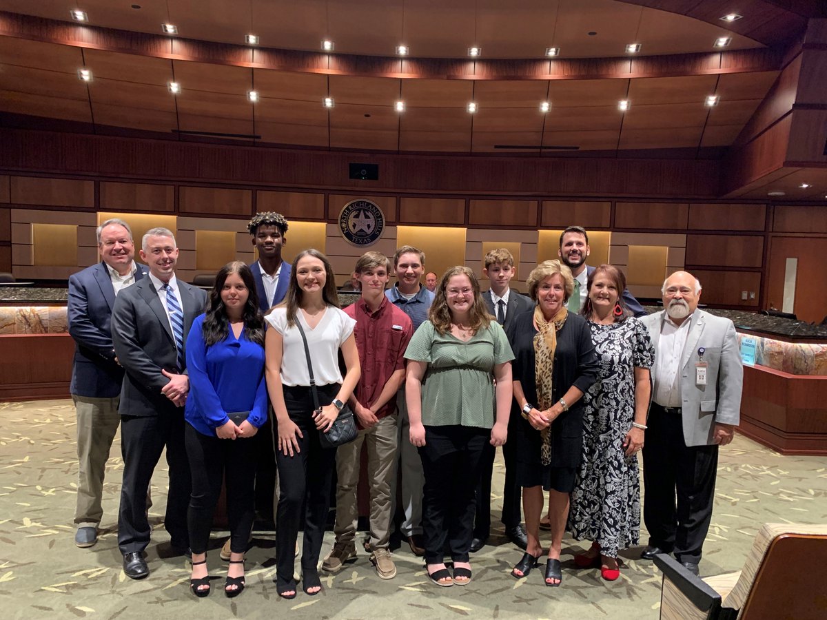 CityofNRH's tweet photo. Congratulations to the students appointed to the 2022-23 NRH Youth Advisory Committee! There are just a few seats remaining for this year’s committee. You can find more details and the application form at https://t.co/nOabkTVrMd. https://t.co/gkSTL79J1v