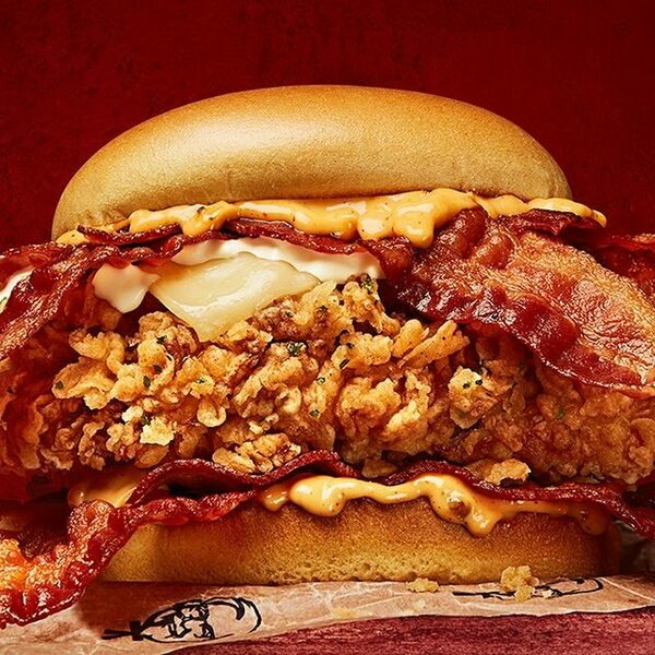KFC Canada on Twitter "🥓🥓🥓"