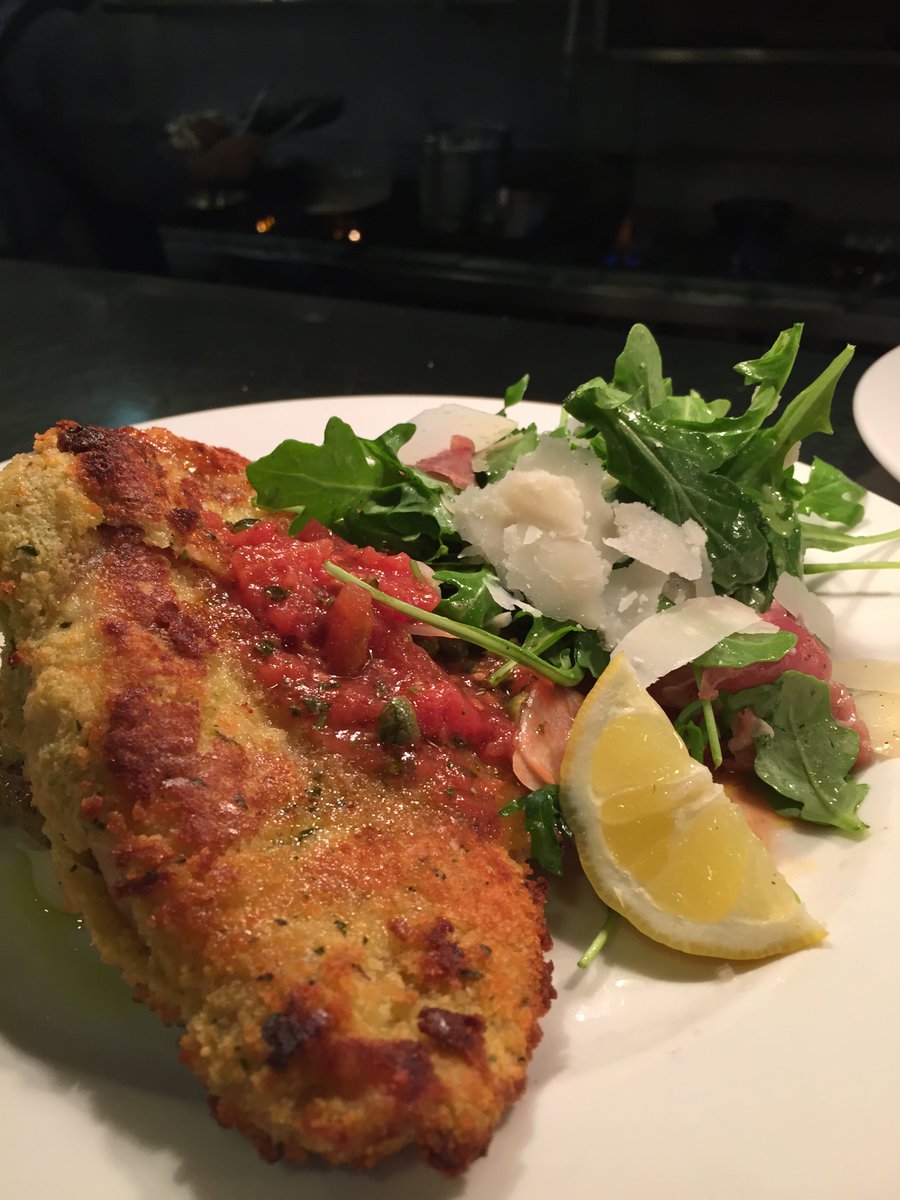 risDC's tweet image. IT'S TACO TUESDAY! Grilled Salmon Tacos served with New Mexico green chili and grilled corn salsa, lime marinated cabbage and cilantro crema. Or maybe our very popular Chicken Milanese, you'll love it!  Walk-ins are welcome.  202-730-2500   risdc.com