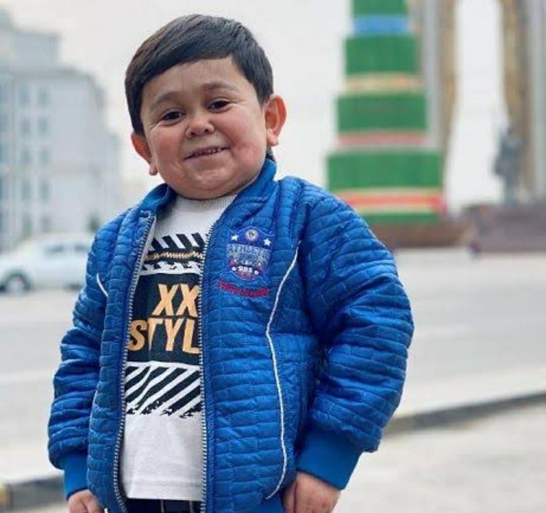 хасбулла против абдурозика. хасбулла магомедов хасбик. хасбик. анти хасбик. хазбулла карлик.