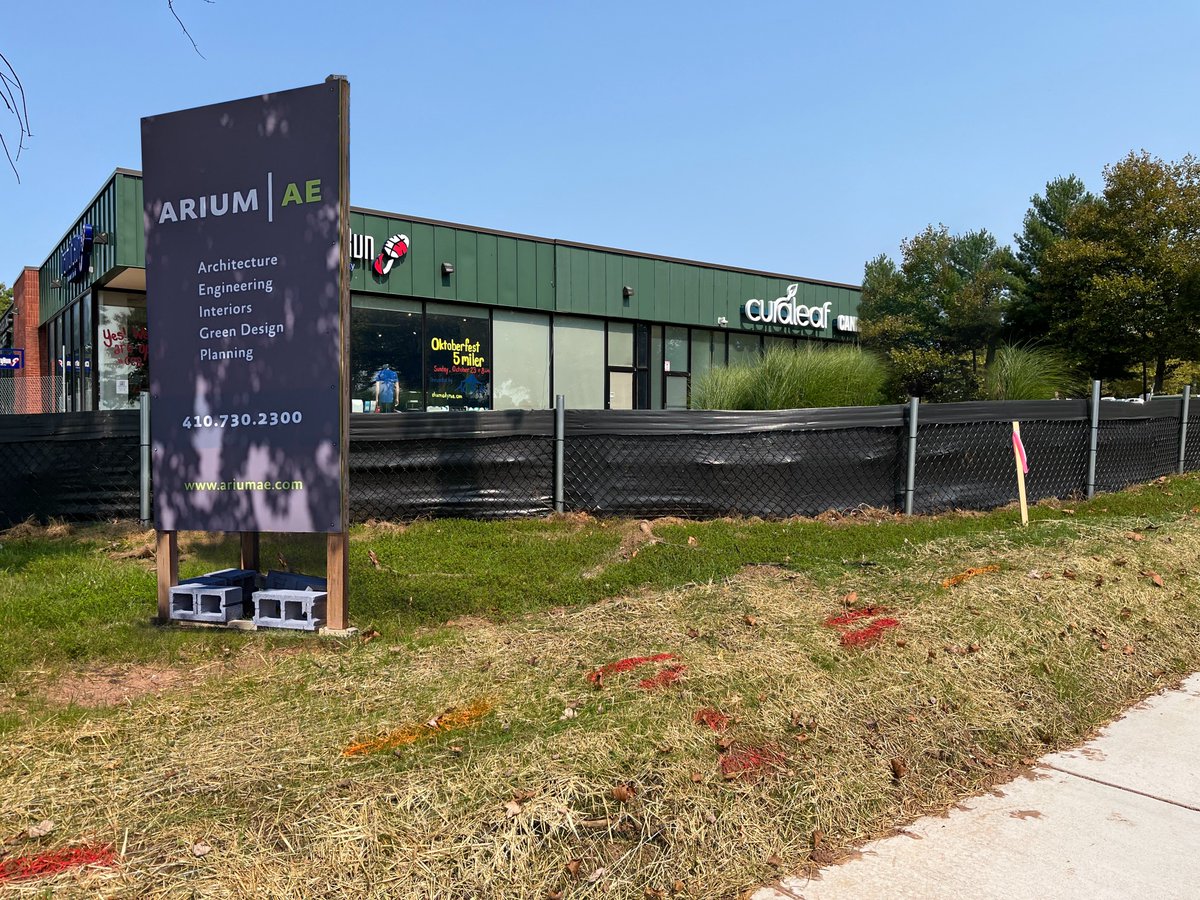 AriumAE's tweet image. #AriumAE’s #design studio is providing #architecture and #engineering services for a new 2,100 SF shell building addition for a Starbucks expansion in Columbia, MD. The building addition will include a new service window and drive-thru lane.
#MidAtlantic #AEdesign