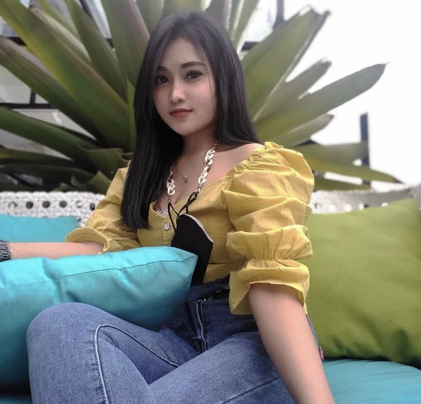 cindycantika112's tweet photo. Malaamm...... https://t.co/zqbs6hhL7F