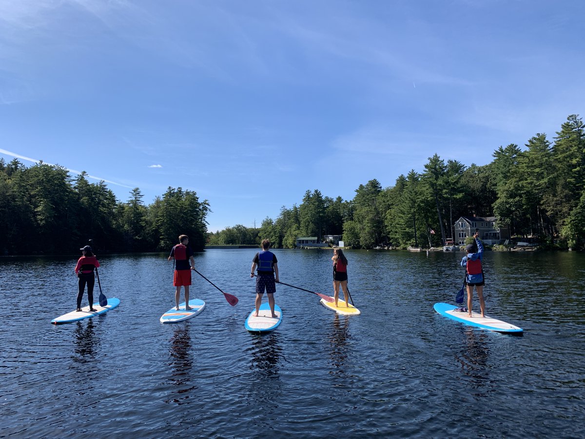 What better way to spend a fall afternoon than paddle boarding at Mendums Pond! This Monday from 3:30 to 5:30. No experience is necessary and gear is provided for you. Registration link in bio!