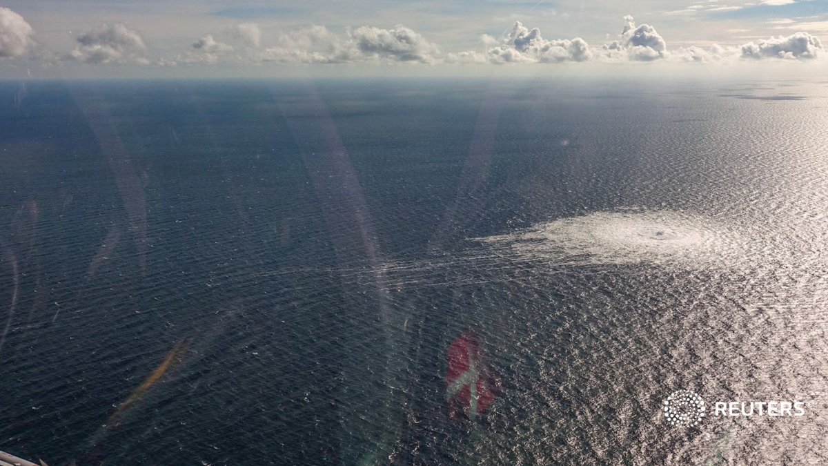 Gas bubbles from the Nord Stream 2 leak reaching the surface of the Baltic Sea show disturbance of well over one kilometer diameter near Bornholm, Denmark.

Here's everything we know so far: reut.rs/3xWhvIg