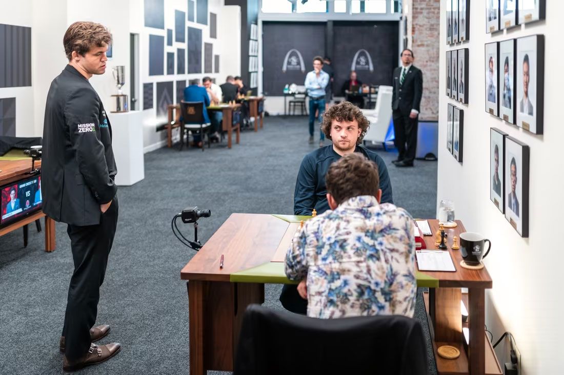 chess24.de tweet media