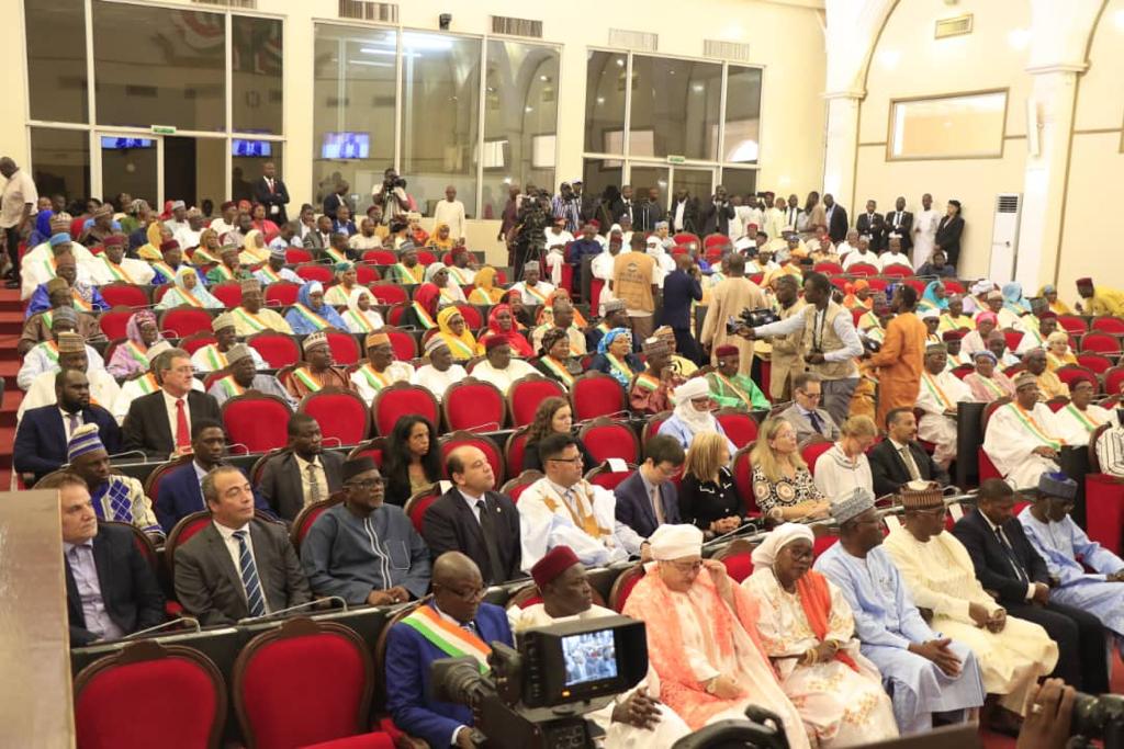 Büyükelçi Özgür Çınar Nijer Ulusal Meclisi’nin 2022 yılı ikinci yasama dönemi açılış törenine katılmıştır. 🇹🇷 ve 🇳🇪 parlamentoları arasındaki ilişkinin artarak devamını diliyoruz.