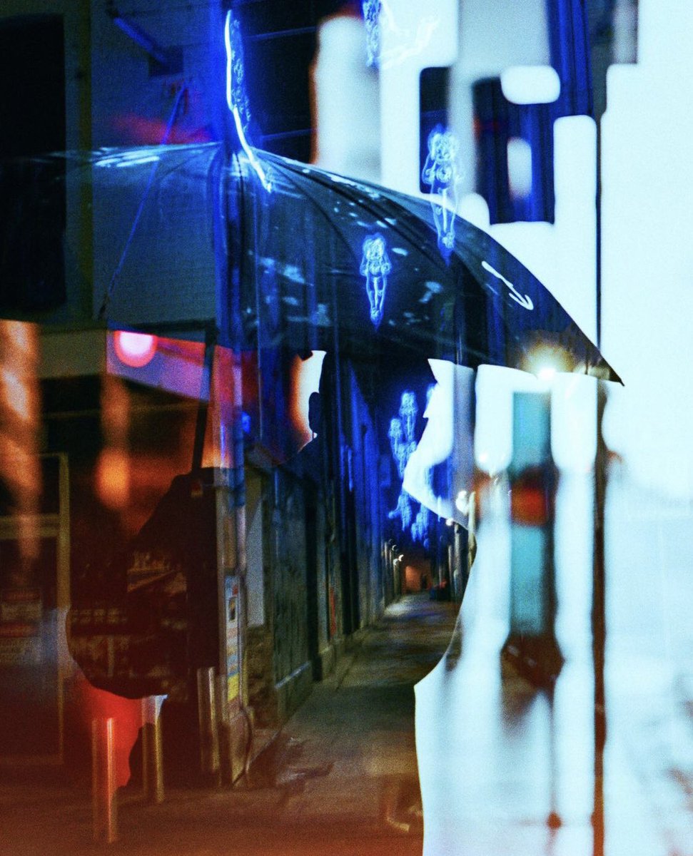 _davidsark's tweet image. Neon rain