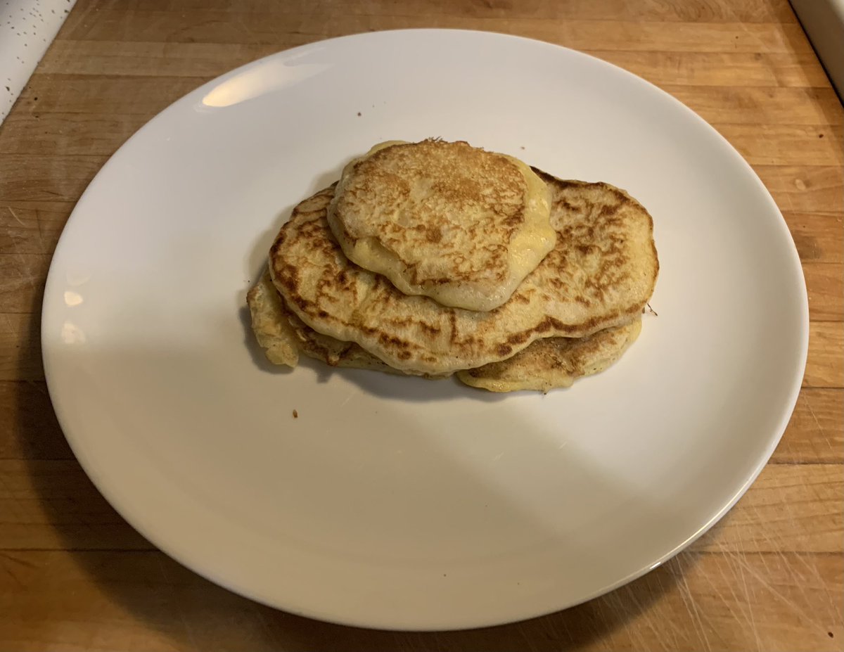 Goooood morning.   Starter pancakes, anyone? #sourdough