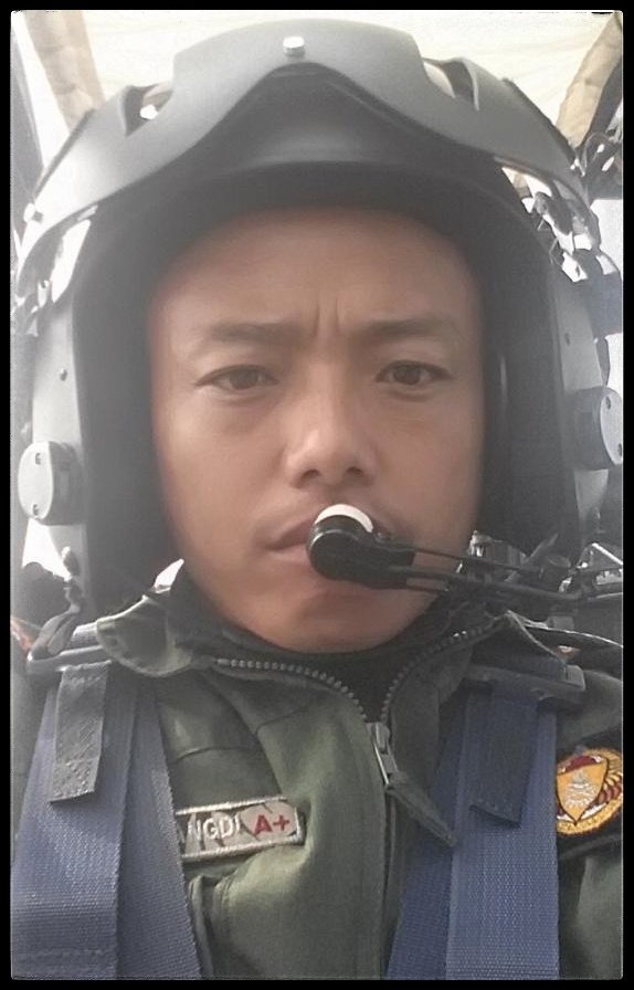 Homage 

CAPTAIN KALZANG WANGDI 
of #BhutaneseRoyalArmy

on his balidan diwas today.
Captain Kalzang, the first pilot of #Bhutan was immortalized along with LIEUTENANT COLONEL RAJNEESH PARMAR #IndianArmy in Cheetah helicopter crash in Bhutan in 2019.

#FreedomisnotFree https://t.co/MI4L0uXuuX