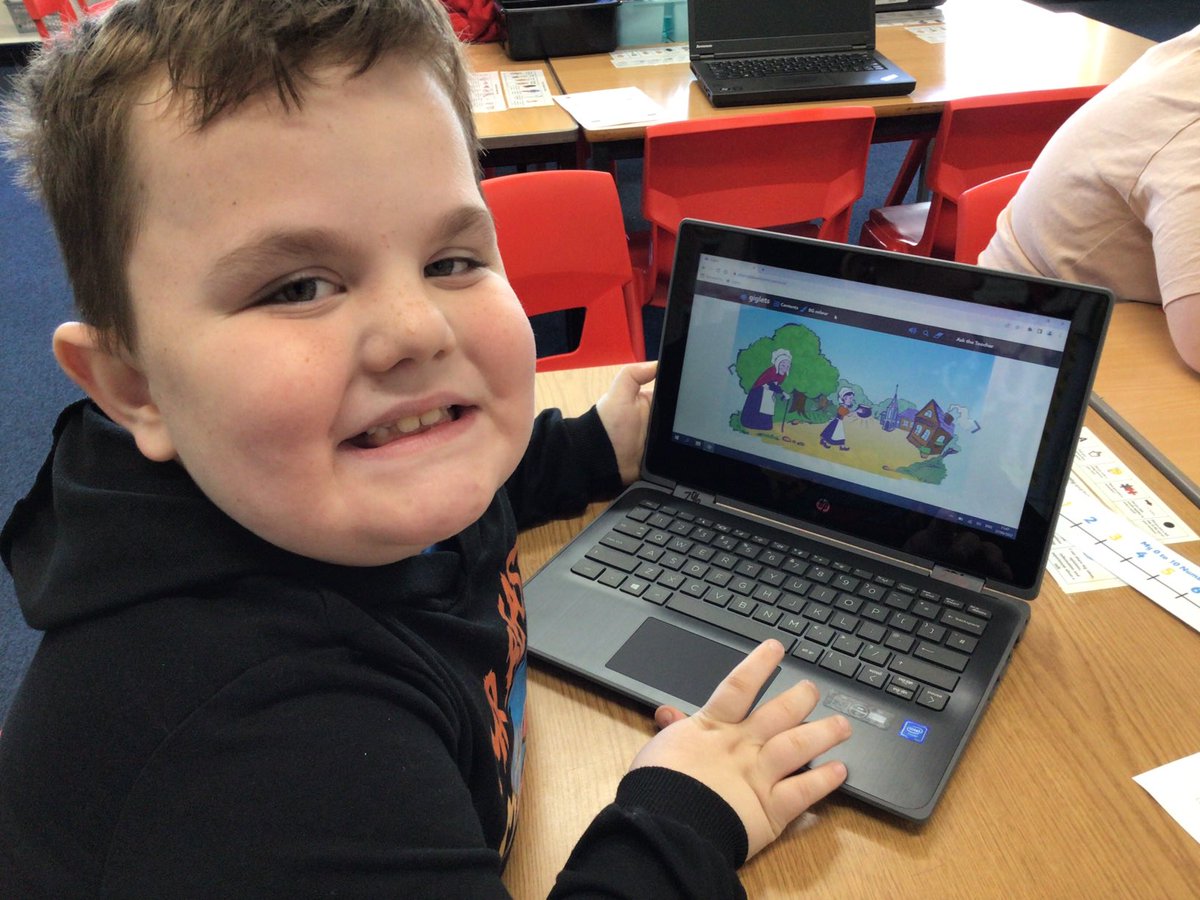 Mrs_B_ICT's tweet photo. P4 are using https://t.co/I9DNtPLR6G for reading and higher order questioning skills this morning. We are enjoying using our new online resource. #digitaldeans #wldigilearn @DeansPrimary @MrsFlemingP4 https://t.co/gMH7Ng82pz