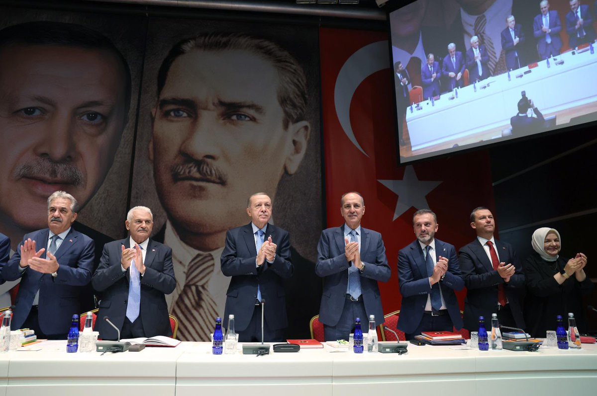 Cumhurbaşkanımız ve Genel Başkanımız Sn. Recep Tayyip Erdoğan başkanlığında gerçekleştirilen, Genişletilmiş İl Başkanları Toplantısı’na katıldık. #AKGenclikEskişehir @Akparti @AKGenclikGM @RTErdogan