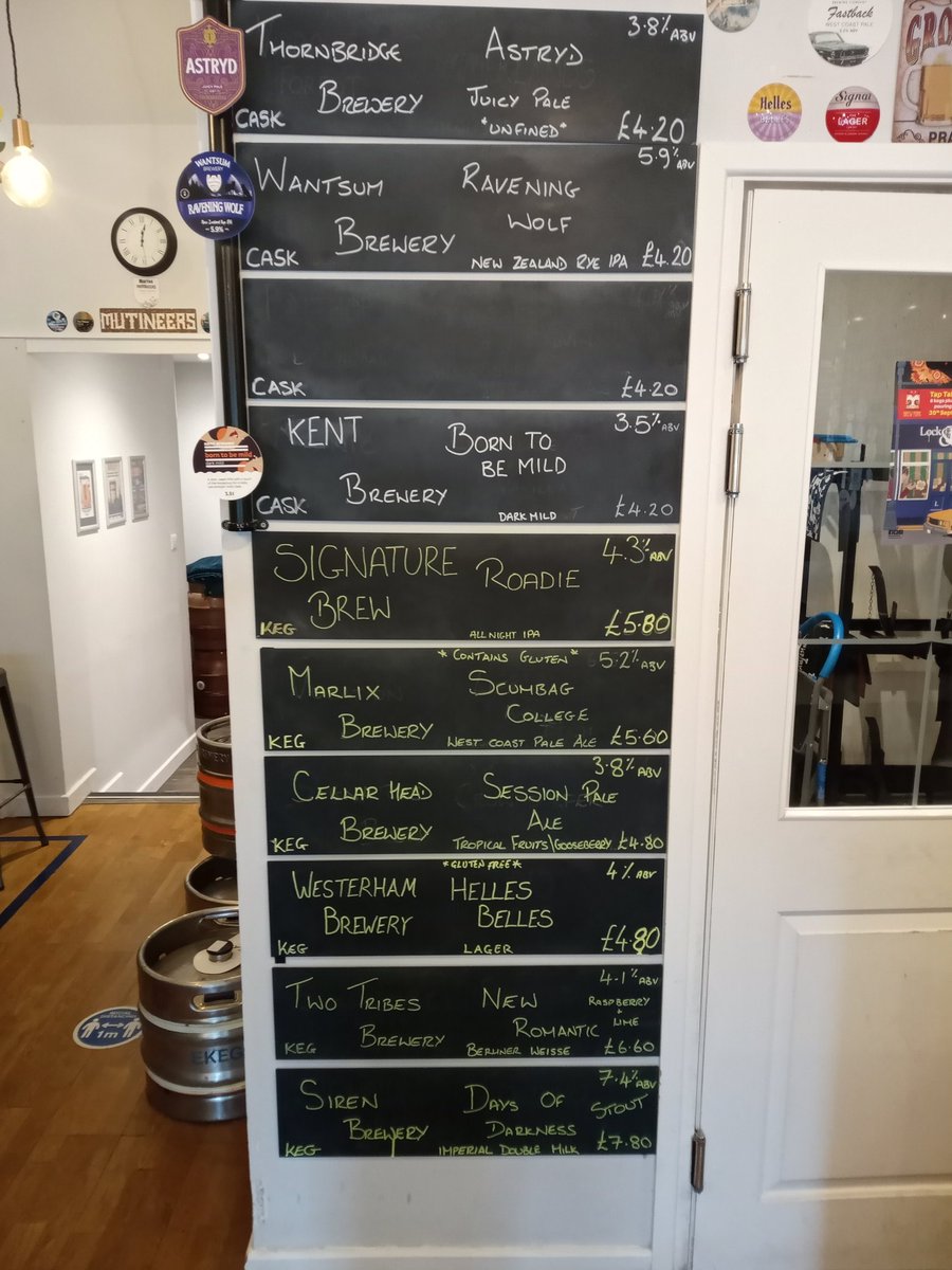 Some great cask and keg to start our week #bromleyfc #beerjob #bromleycamra #beerlover🍻 #bromleybusiness #beerstagram #beersyoudontwanttomiss #beerlovers #beeroftheday #beerbelly #craftbeerlover #caskale #craftbeerscene #craftbeernotcrapbeer #camra #realales #ukbeerscene #ukpubs