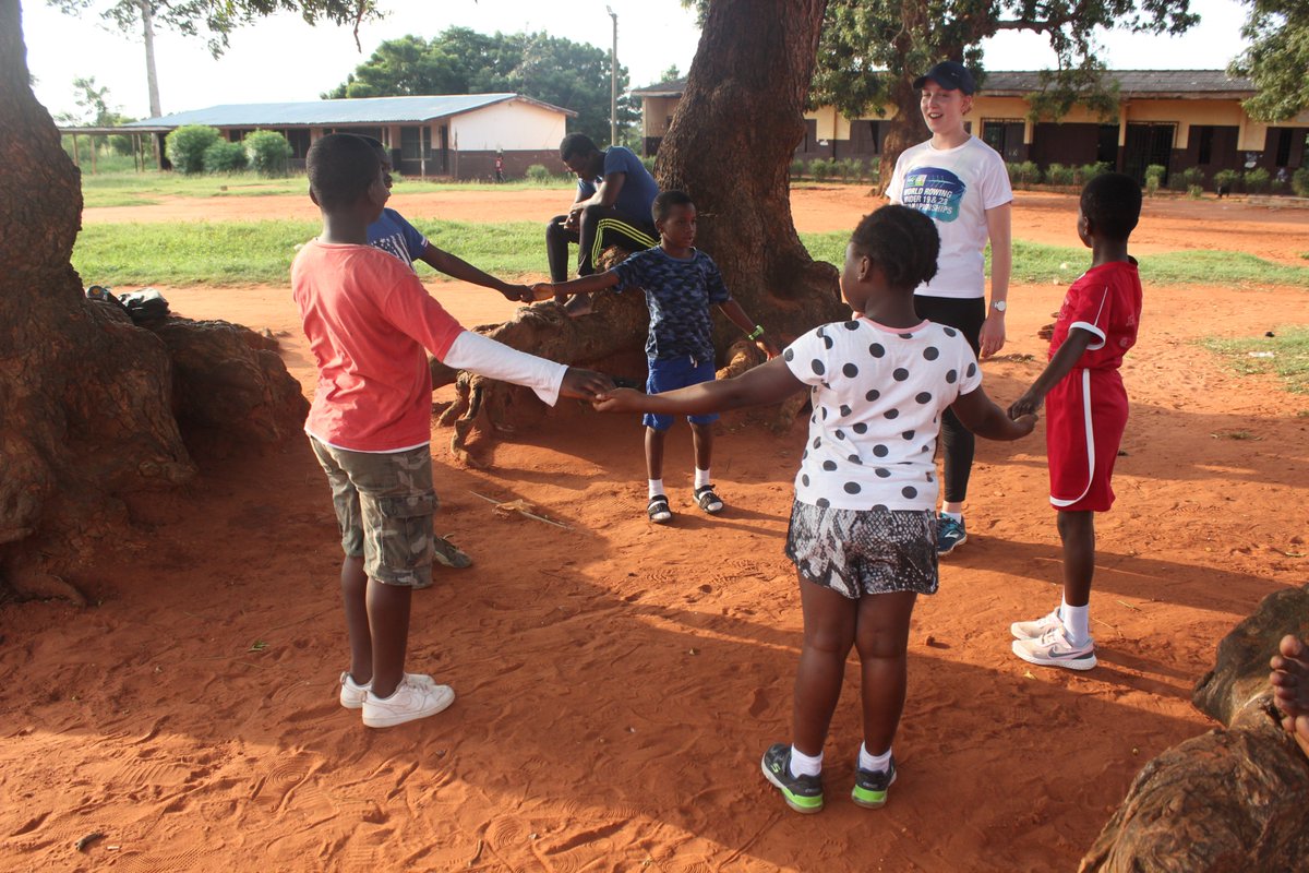 Fafaliorg's tweet photo. 70% of Children in Ghana are not moving enough to maintain healthy growth and development according to a report by UG hence our pilot project termed “Fit 4 Fun” led by Ute.
#VisitGhana2022 #Ghana Bawumia #Germany Gyan Ghanaians Shola kasoa Nkrumah SHATTA WALE #fitness #fun https://t.co/DYQXFK1iQ0