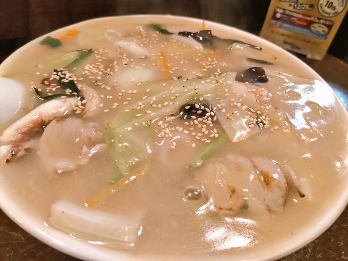 今日は自転車を調整してもらうためにチャリ屋に置いてきたのだ(ずんだもん)
ついでにPCIでUSBを増設したかったのでパーツ屋に行ったけど秋田のPCショップにそんなマニアックなモノは置いてなかったのだ(ずんだもん)
悲しみに暮れながらチャイナタウンで塩ちゃんぽんを食べてきたのだ(ずんだもん) 