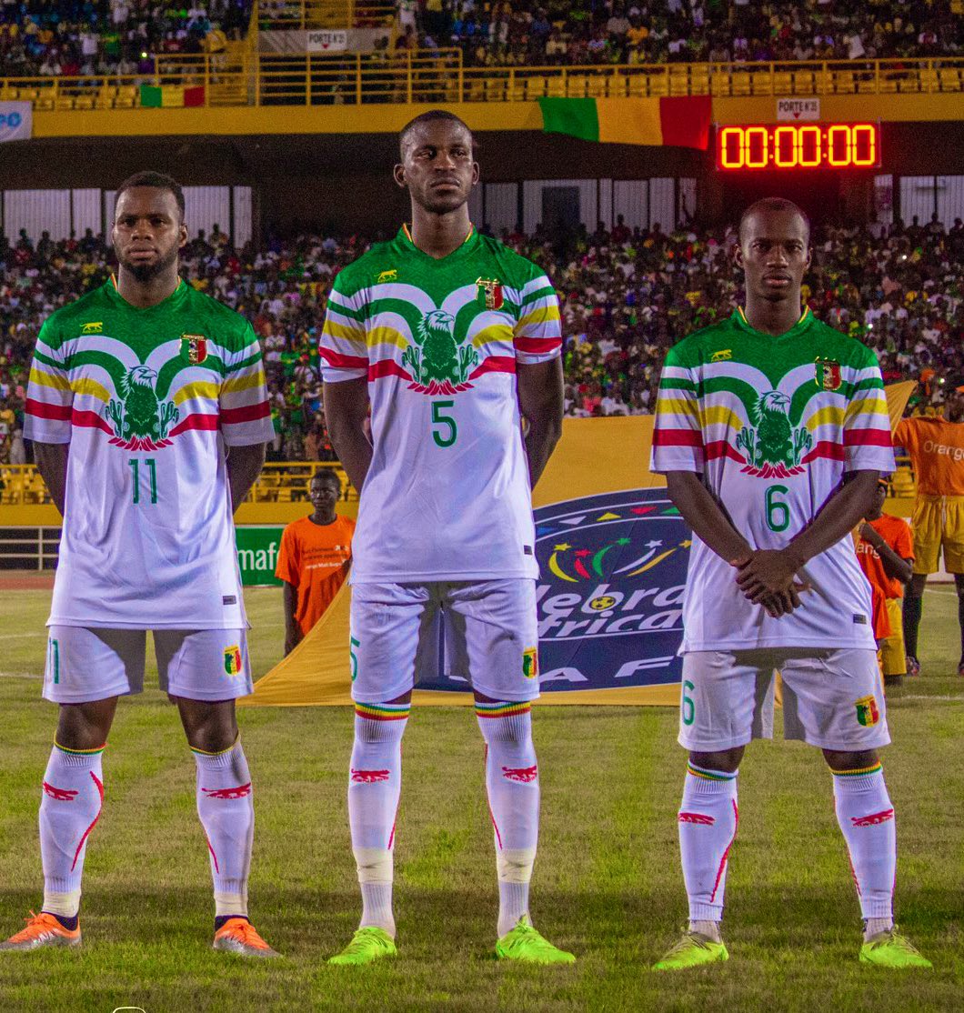 Merci beaucoup aux peuples #Malien 
Toujours de bonne humeur dans le stade #Adannnn💚💛❤️💪🦅
A al prochaine inchalla 🤲🏿🤲🏿🤲🏿