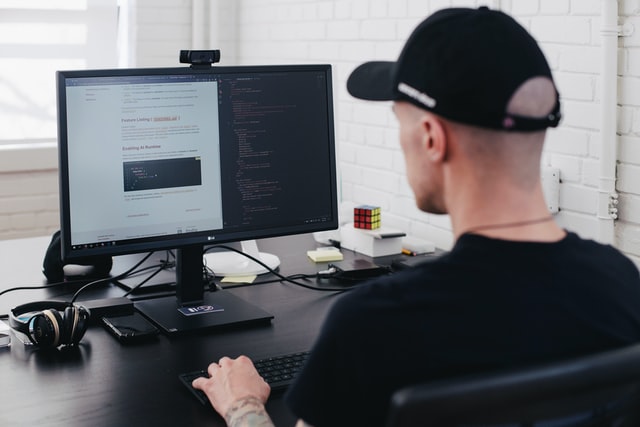 Elixirfactoryio's tweet photo. Introduction to Elixir 🔥
⇓
#elixir #features #benefits #functionalprogramming #phoenix #elixirdeveloper #programmers #softwaredevelopment #coding #programming #tech #elixirfactory
⇓
https://t.co/EnkjIHdSHC https://t.co/MRCV2ZL4oe