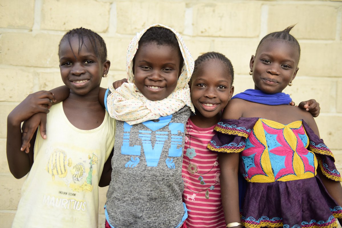Le droit à la survie💙
Le droit à la famille 💙
Le droit à la santé 💙
Le droit à l'éducation 💙
Le droit à la sécurité 💙
Le droit à l’égalité 💙

#PourChaqueEnfant, le bonheur💙