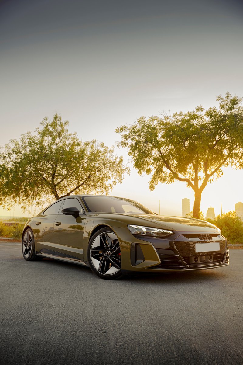 Destino: el futuro. El nuevo y totalmente eléctrico Audi e-tron GT es una declaración de progreso. 

Comienza el futuro, hoy: 
bit.ly/AudiCanarias-A…

📸 Rated Motors

#AudiCanarias #Audi #etron #GT #emobility #FutureIsAnAttitude
